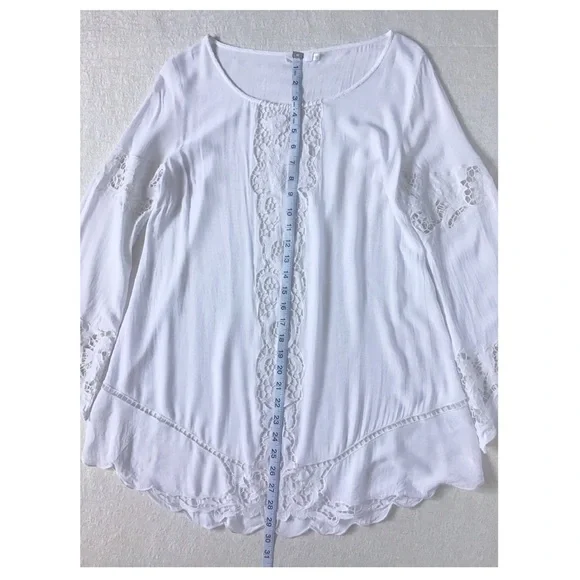 Lush Swim Cover Up Woman’s Size Medium Floral Pattern Cutouts Bell Sleeves - Picture 12 of 14